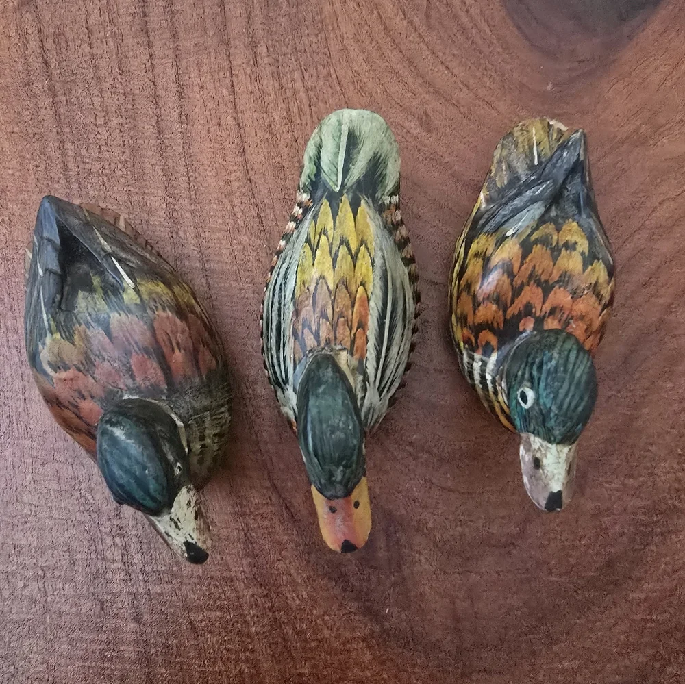 VINTAGE Handcrafted Wooden DUCKS Figurines - Multicolor SET OF THREE